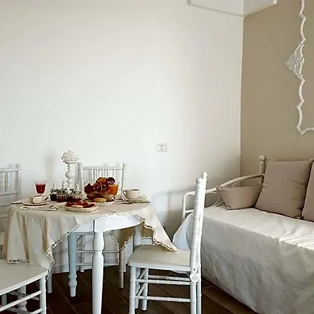 Biancadamare Bed & Breakfast